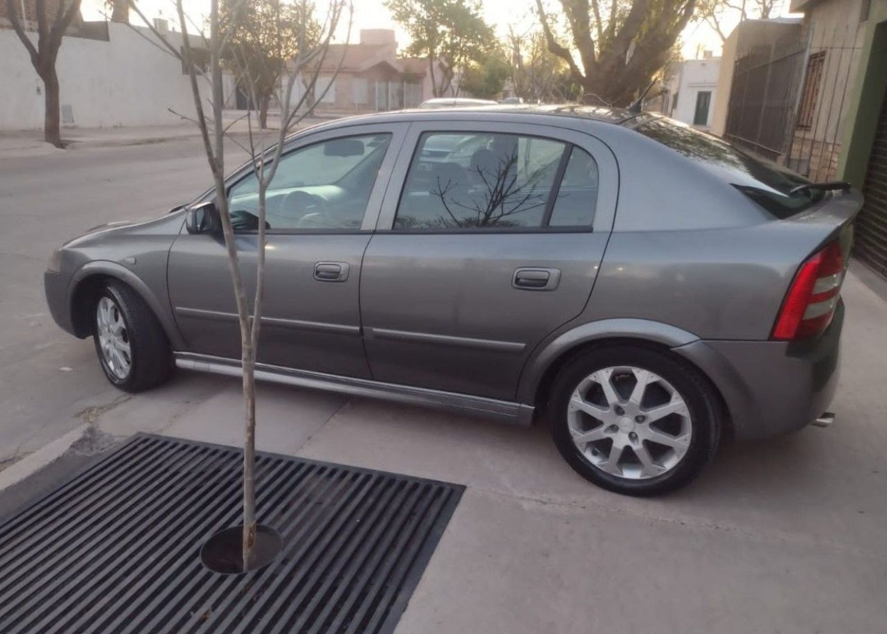 Chevrolet Astra Usado en Mendoza, deRuedas