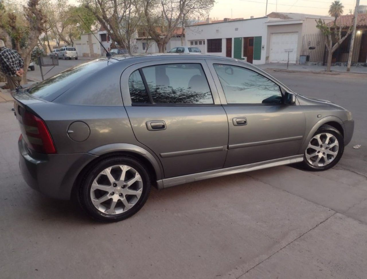 Chevrolet Astra Usado en Mendoza, deRuedas