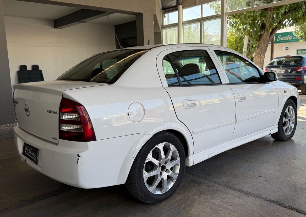Chevrolet Astra Usado en Mendoza, deRuedas