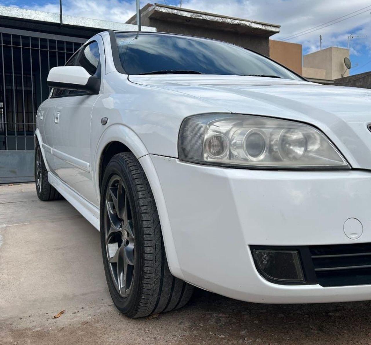Chevrolet Astra Usado en Mendoza, deRuedas