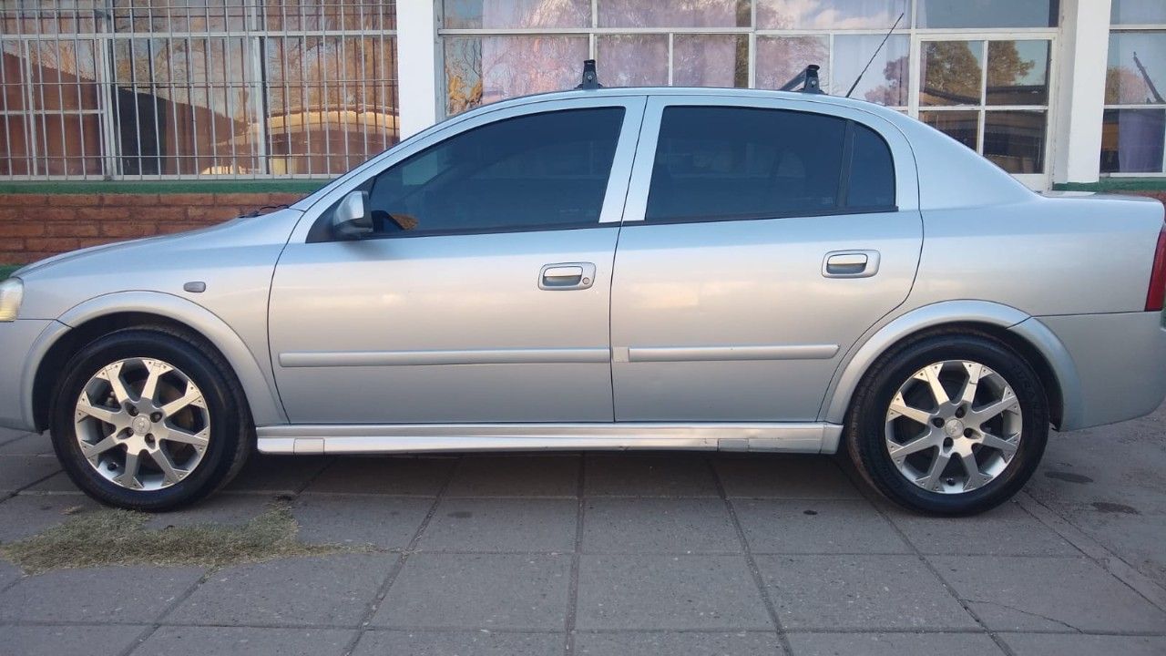 Chevrolet Astra Usado en Mendoza, deRuedas