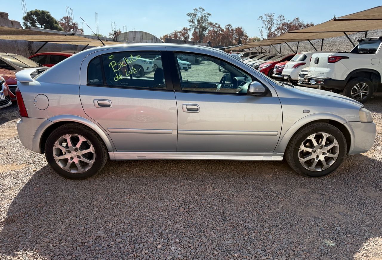 Chevrolet Astra Usado en Mendoza, deRuedas
