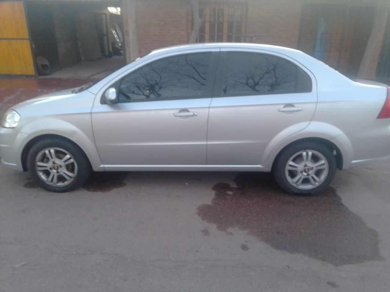 Chevrolet Aveo Usado en Mendoza, deRuedas