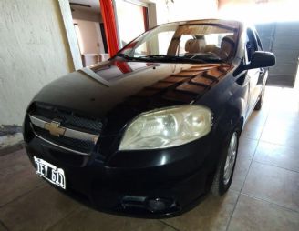 Chevrolet Aveo Usado en Mendoza