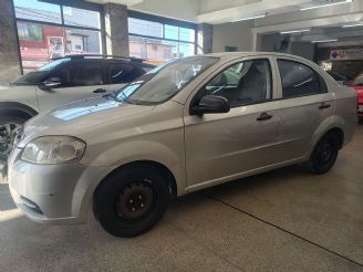 Chevrolet Aveo Usado en Mendoza Financiado