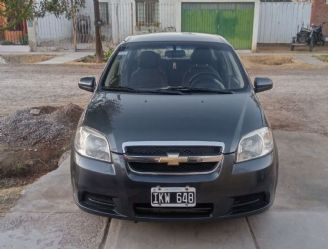 Chevrolet Aveo Usado en Mendoza