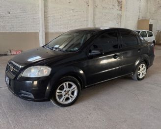 Chevrolet Aveo Usado en Mendoza