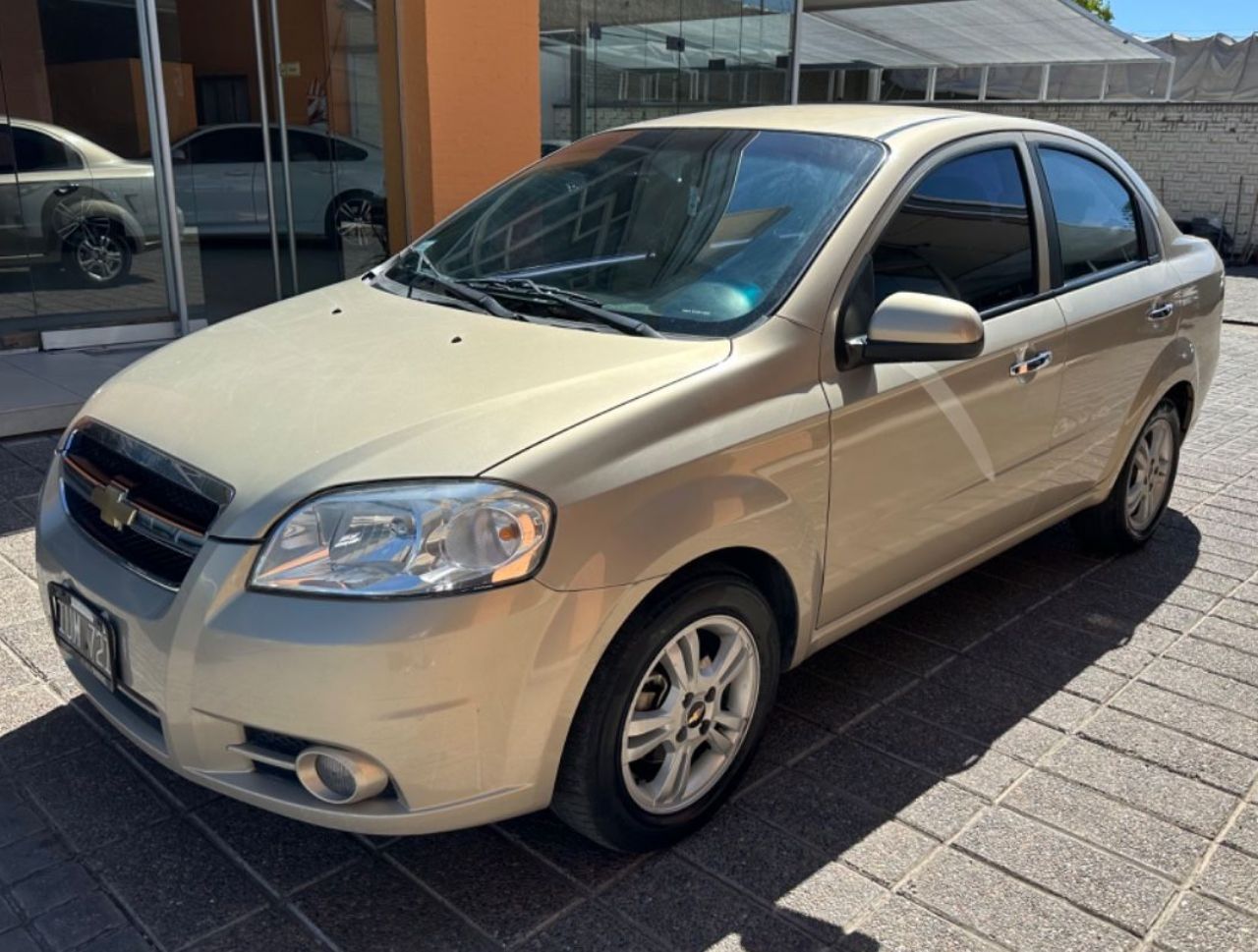Chevrolet Aveo Usado en Mendoza, deRuedas