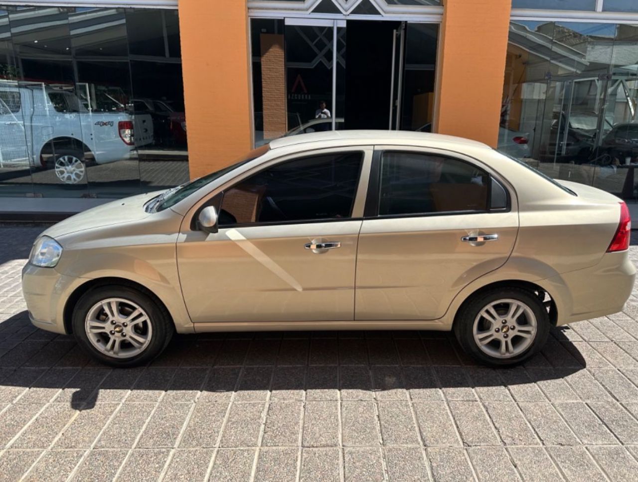 Chevrolet Aveo Usado en Mendoza, deRuedas