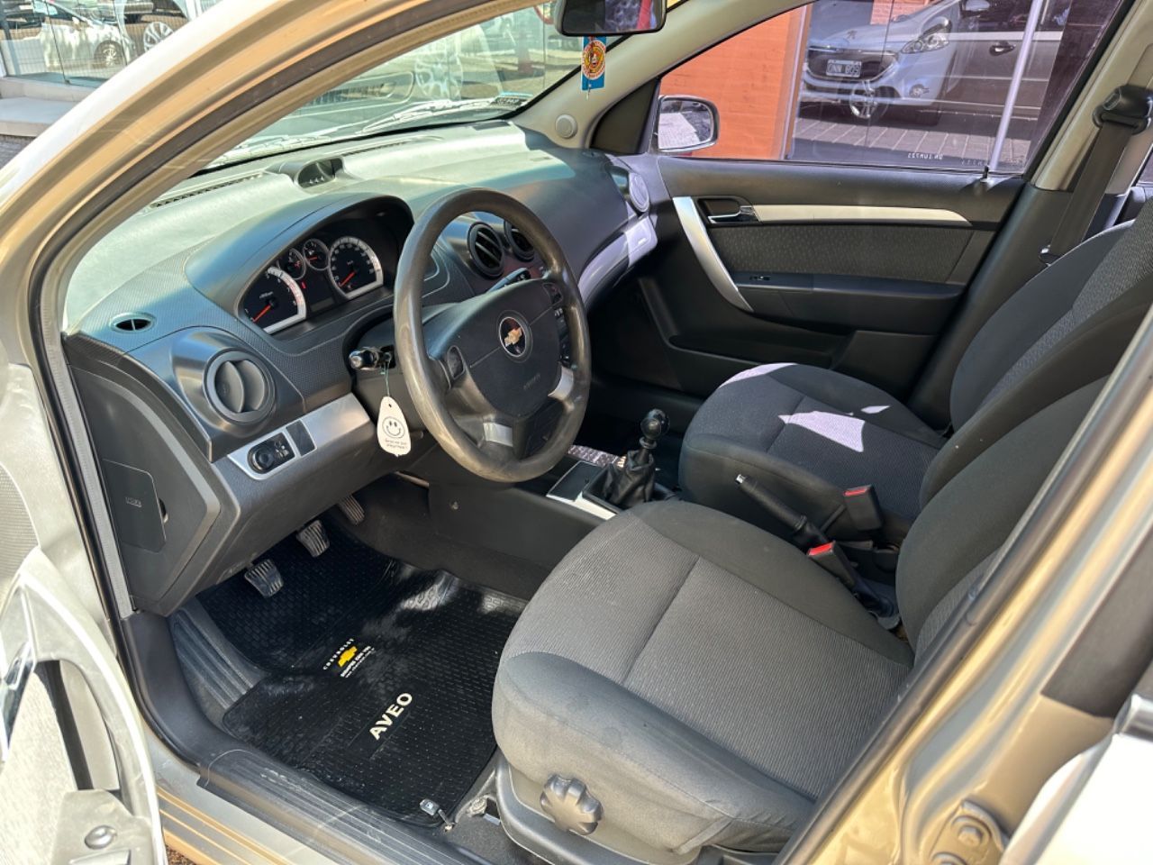 Chevrolet Aveo Usado en Mendoza, deRuedas