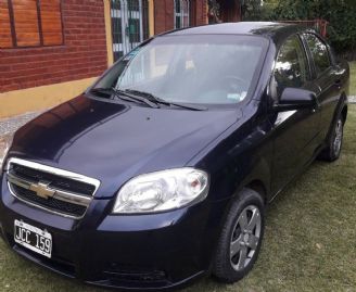 Chevrolet Aveo Usado en Mendoza