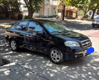 Chevrolet Aveo Usado en Mendoza