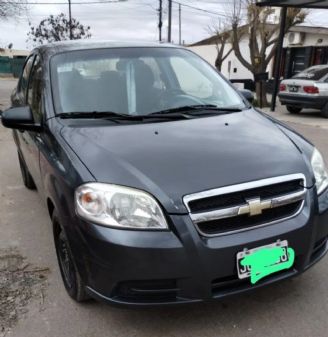 Chevrolet Aveo Usado en Mendoza