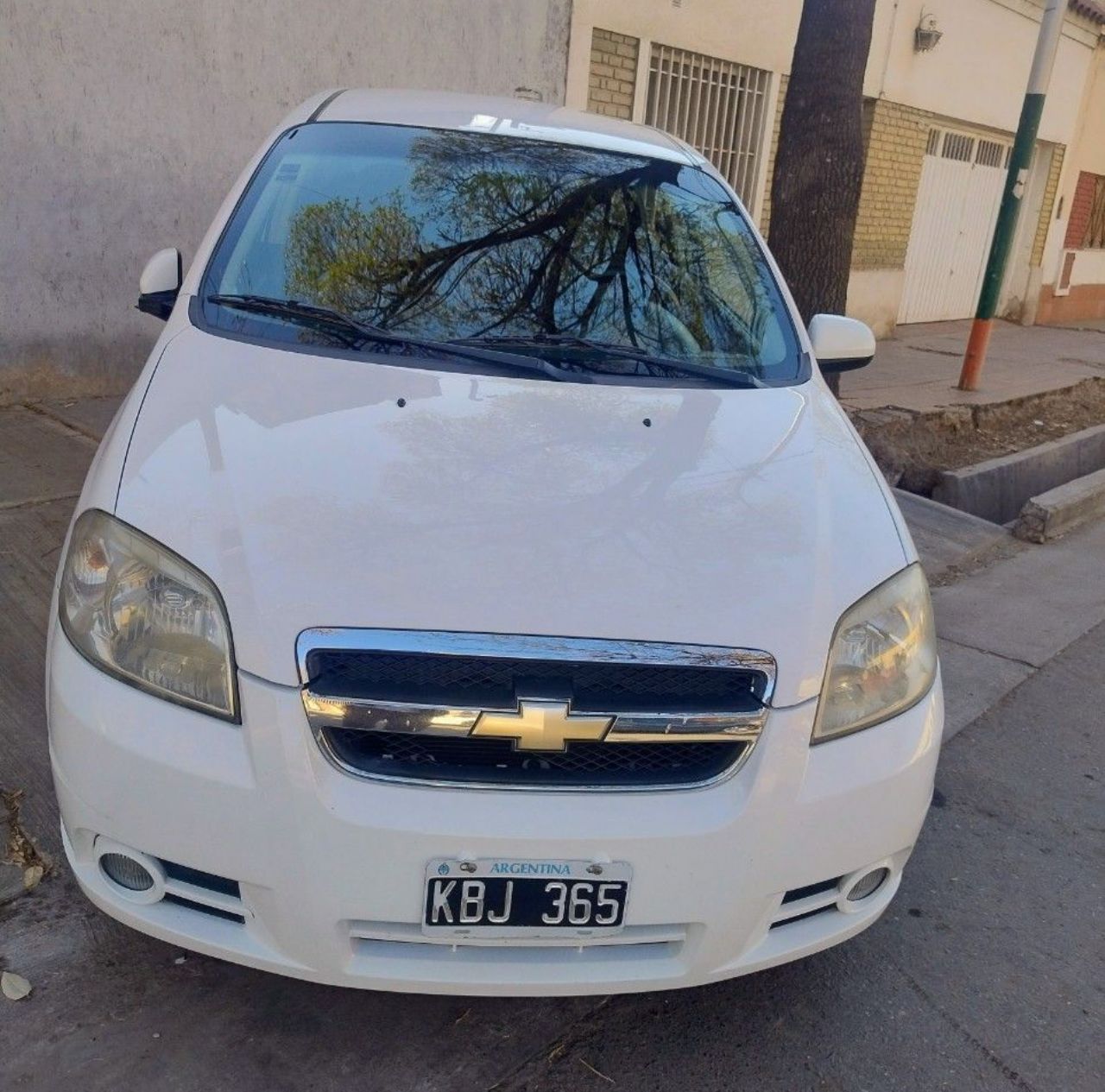 Chevrolet Aveo Usado Financiado en Mendoza, deRuedas