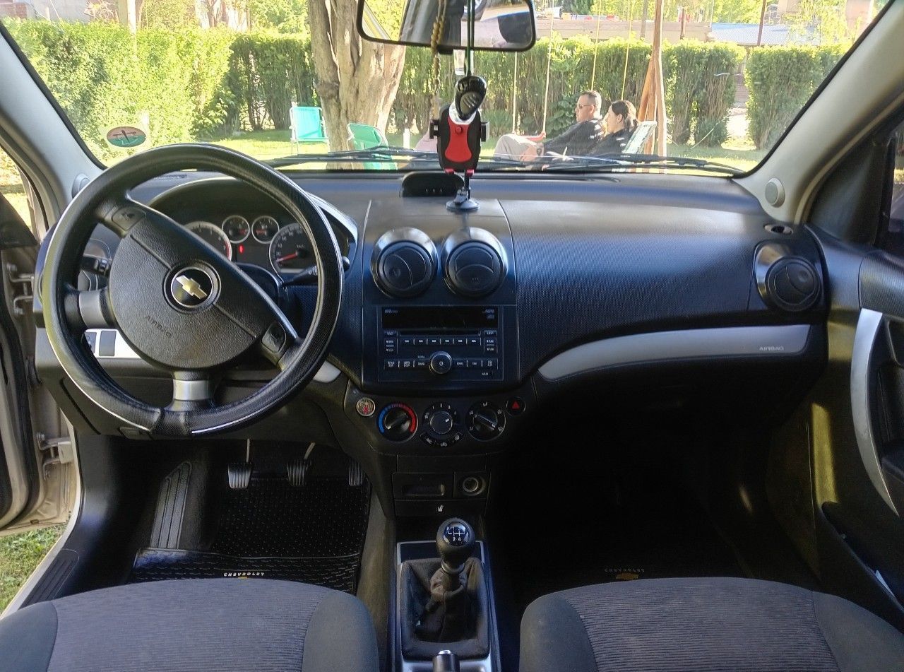 Chevrolet Aveo Usado en Mendoza, deRuedas