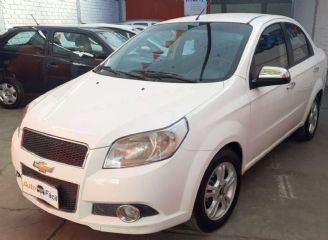 Chevrolet Aveo Usado en Mendoza Financiado