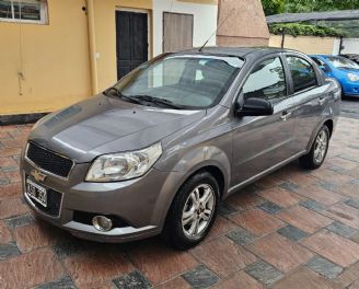 Chevrolet Aveo Usado en Mendoza