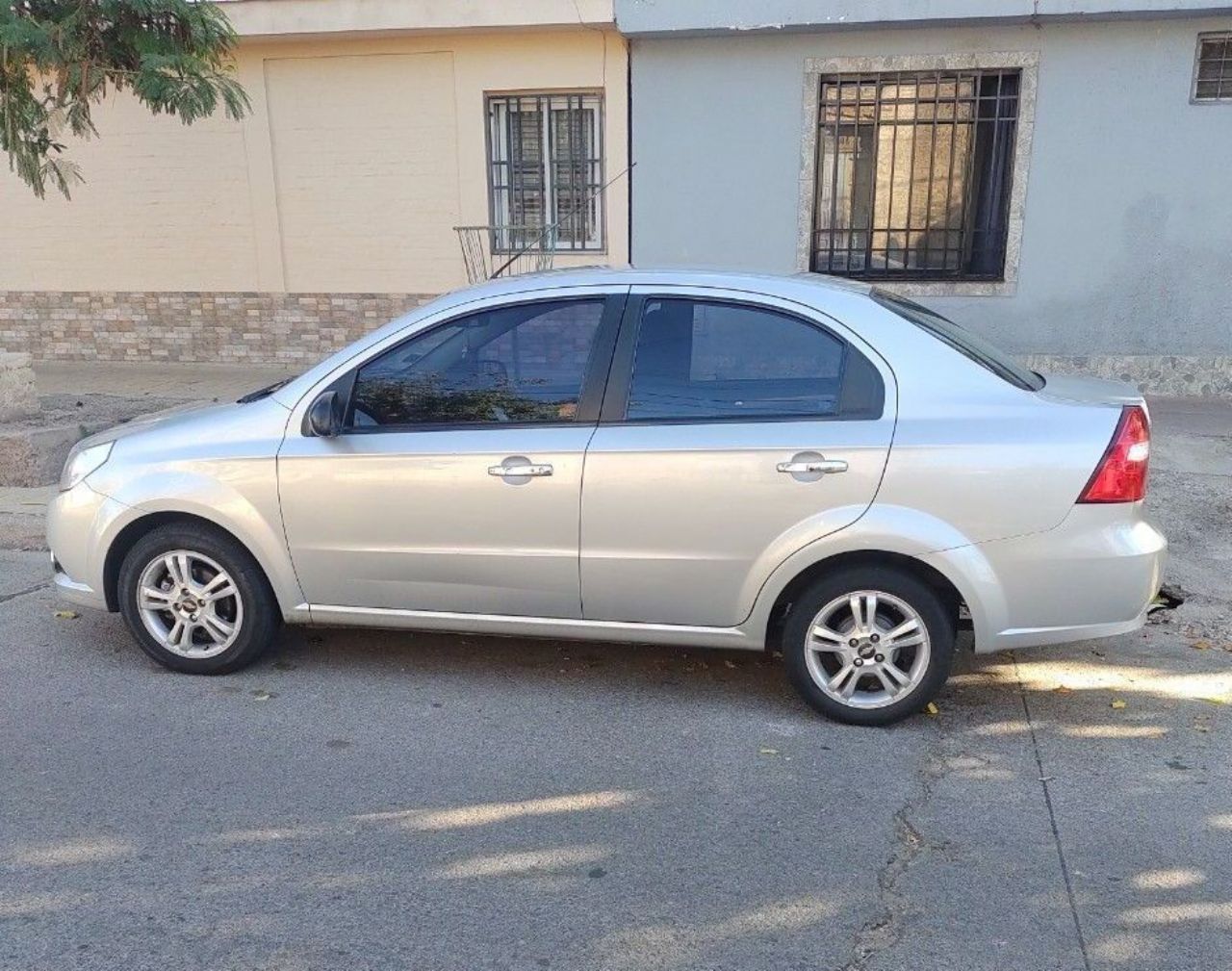 Chevrolet Aveo Usado en Mendoza, deRuedas