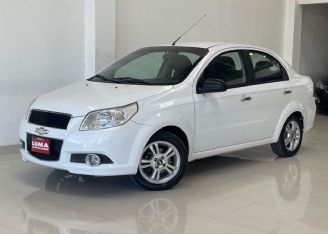 Chevrolet Aveo Usado en Mendoza