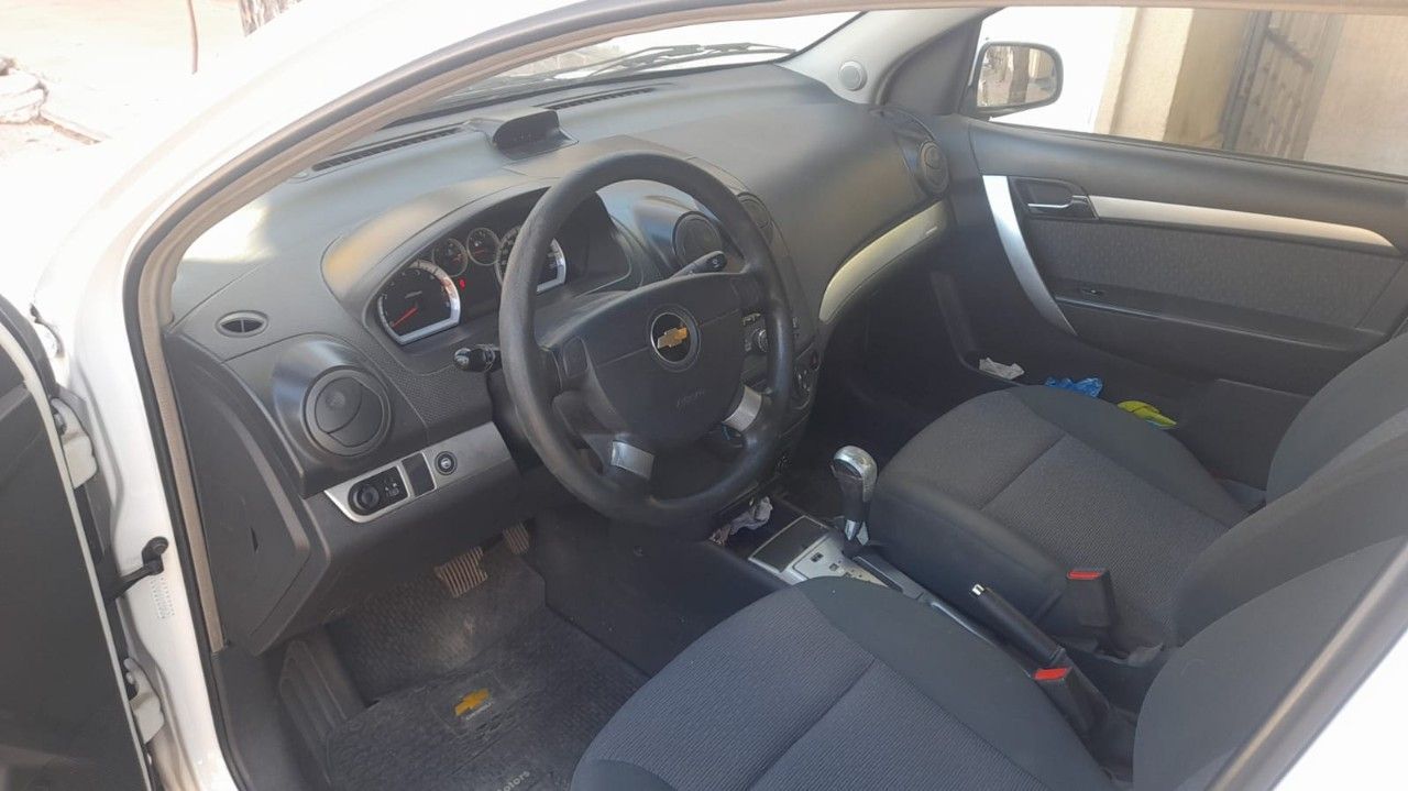 Chevrolet Aveo Usado en Mendoza, deRuedas