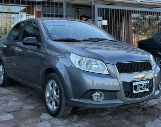 Chevrolet Aveo Usado en Mendoza
