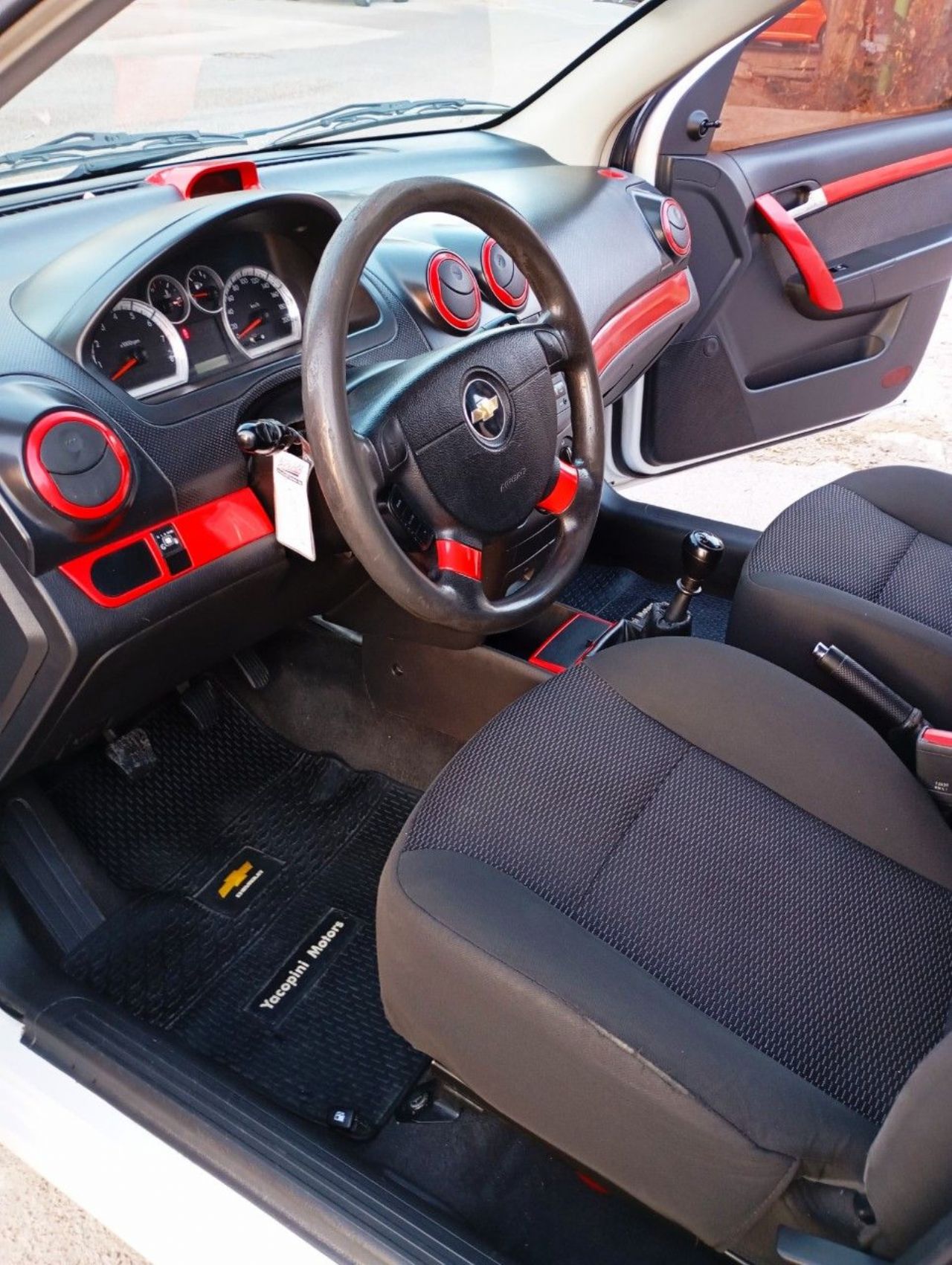 Chevrolet Aveo Usado en Mendoza, deRuedas