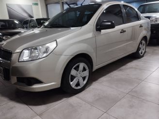 Chevrolet Aveo Usado en Mendoza Financiado
