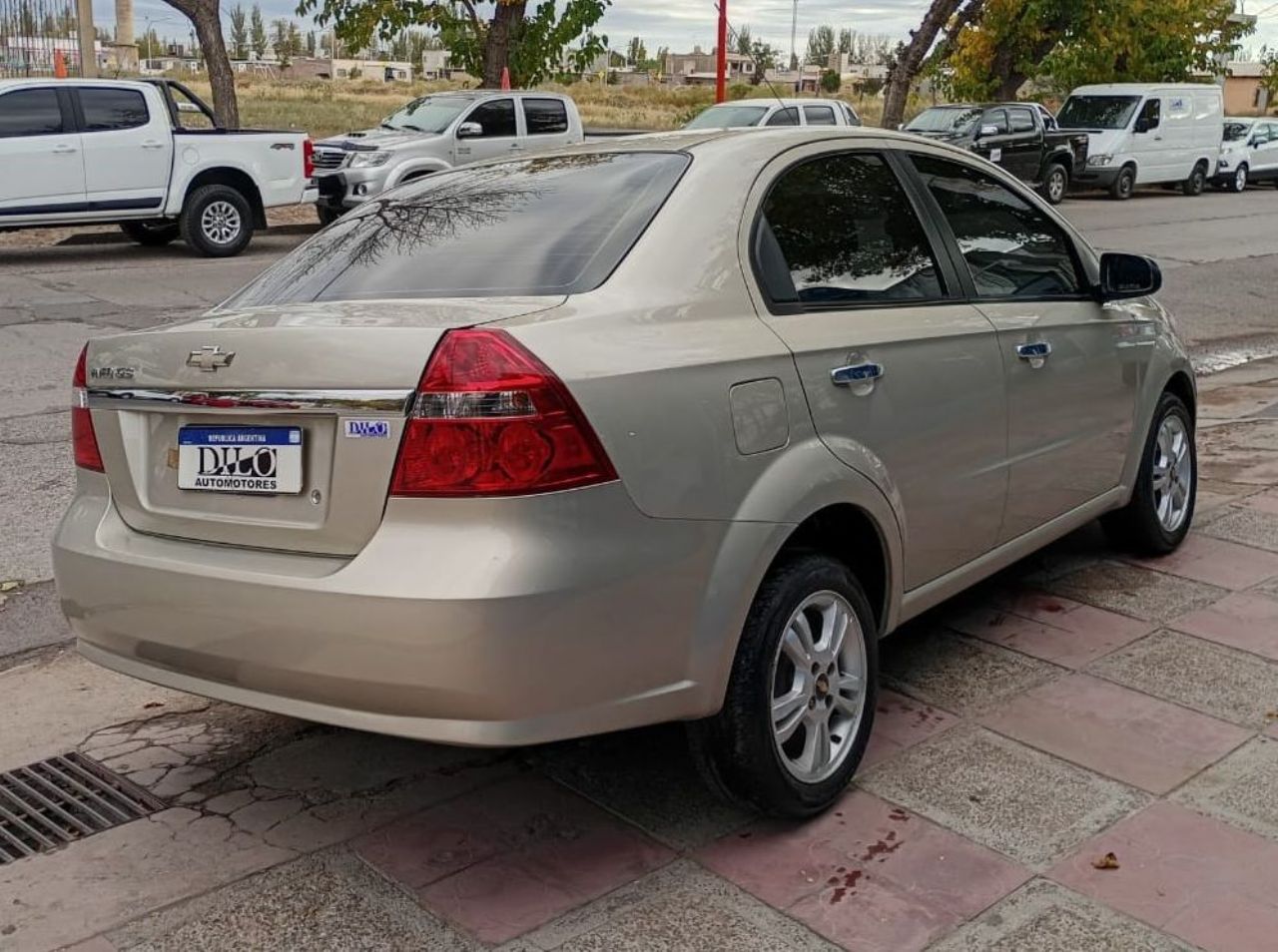 Chevrolet Aveo Usado Financiado en Mendoza, deRuedas