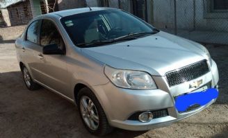 Chevrolet Aveo Usado en Mendoza