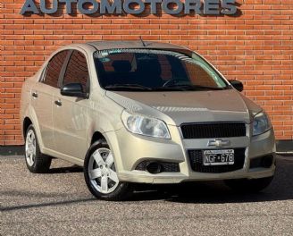 Chevrolet Aveo Usado en Córdoba Financiado