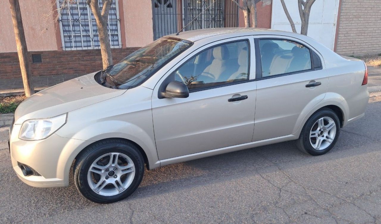 Chevrolet Aveo Usado en Mendoza, deRuedas