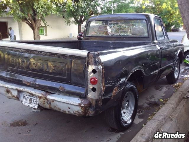 Chevrolet C10 Usada en Mendoza, deRuedas