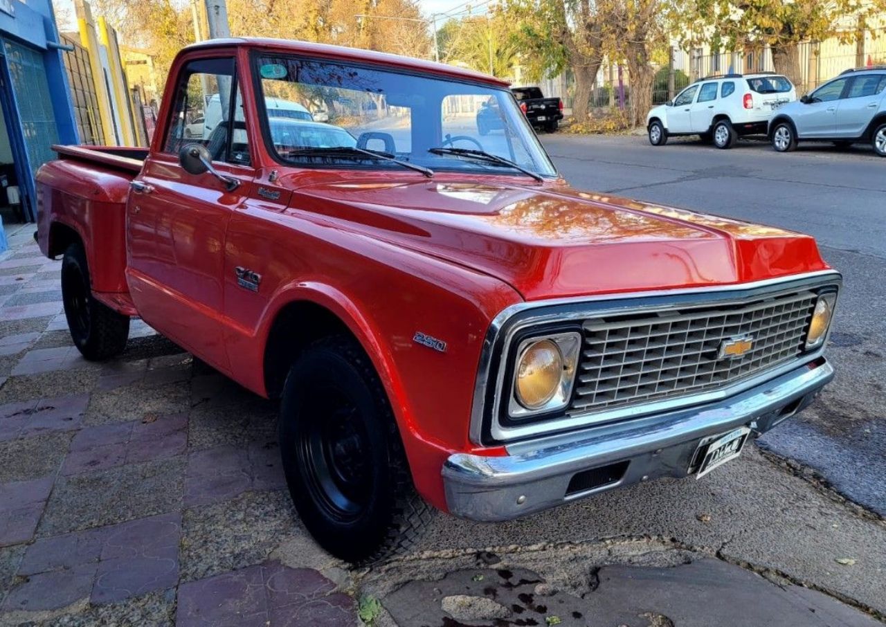 Chevrolet C10 Usada en Mendoza, deRuedas