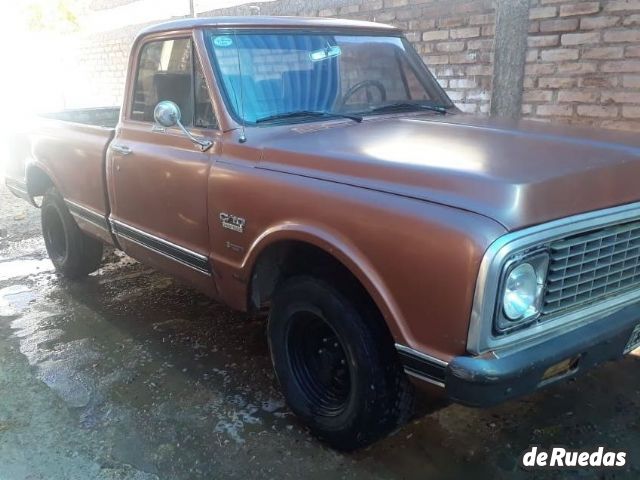 Chevrolet C10 Usada en Mendoza, deRuedas