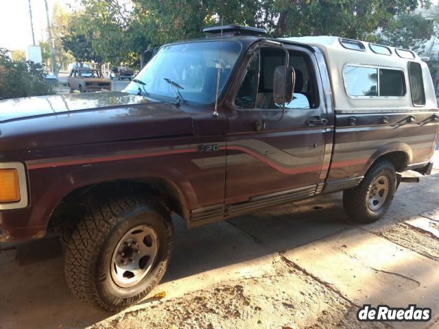 Chevrolet C20 Usada en Mendoza, deRuedas
