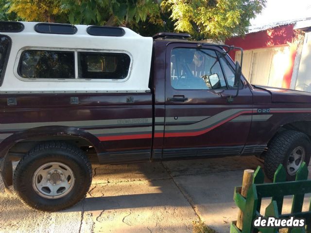 Chevrolet C20 Usada en Mendoza, deRuedas