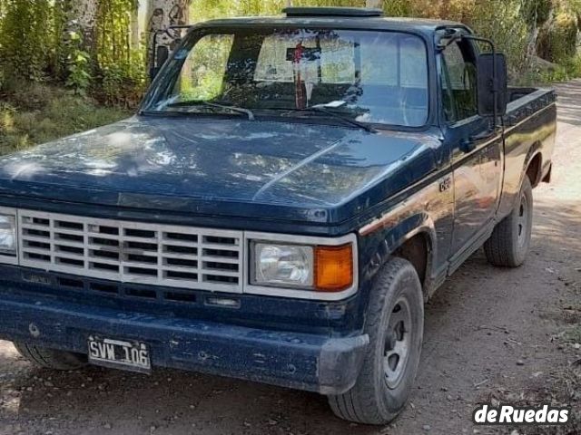 Chevrolet C20 Usada en Mendoza, deRuedas