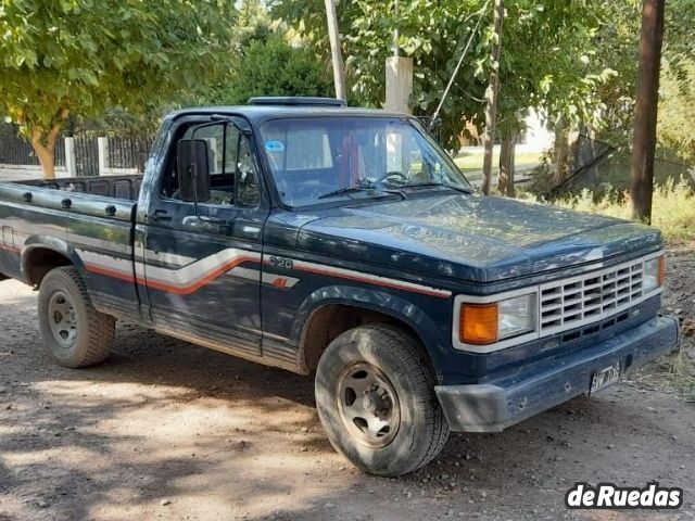 Chevrolet C20 Usada en Mendoza, deRuedas
