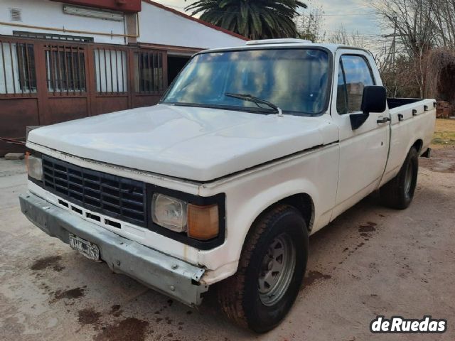 Chevrolet C20 Usada en Mendoza, deRuedas