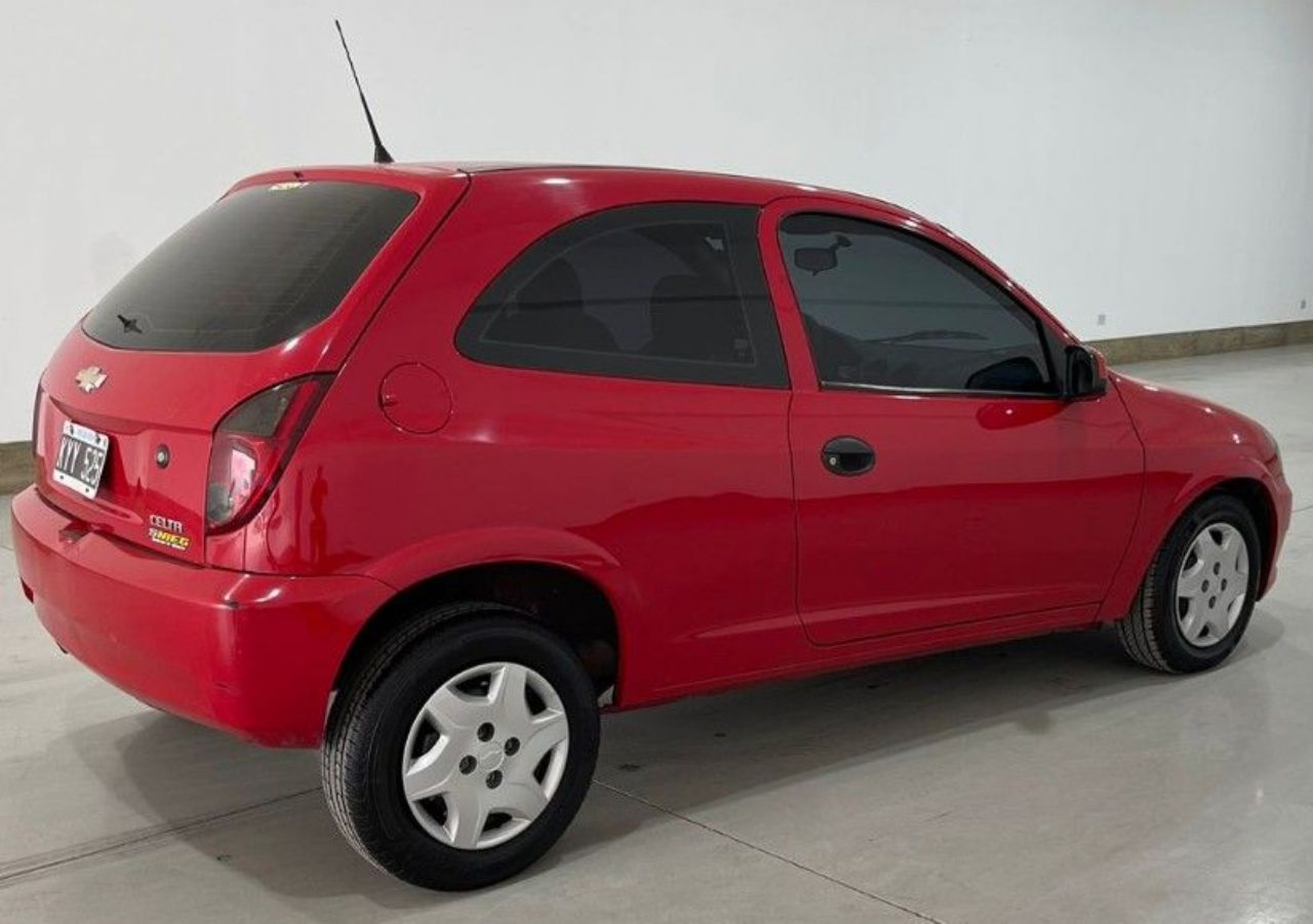 Chevrolet Celta Usado en Mendoza, deRuedas