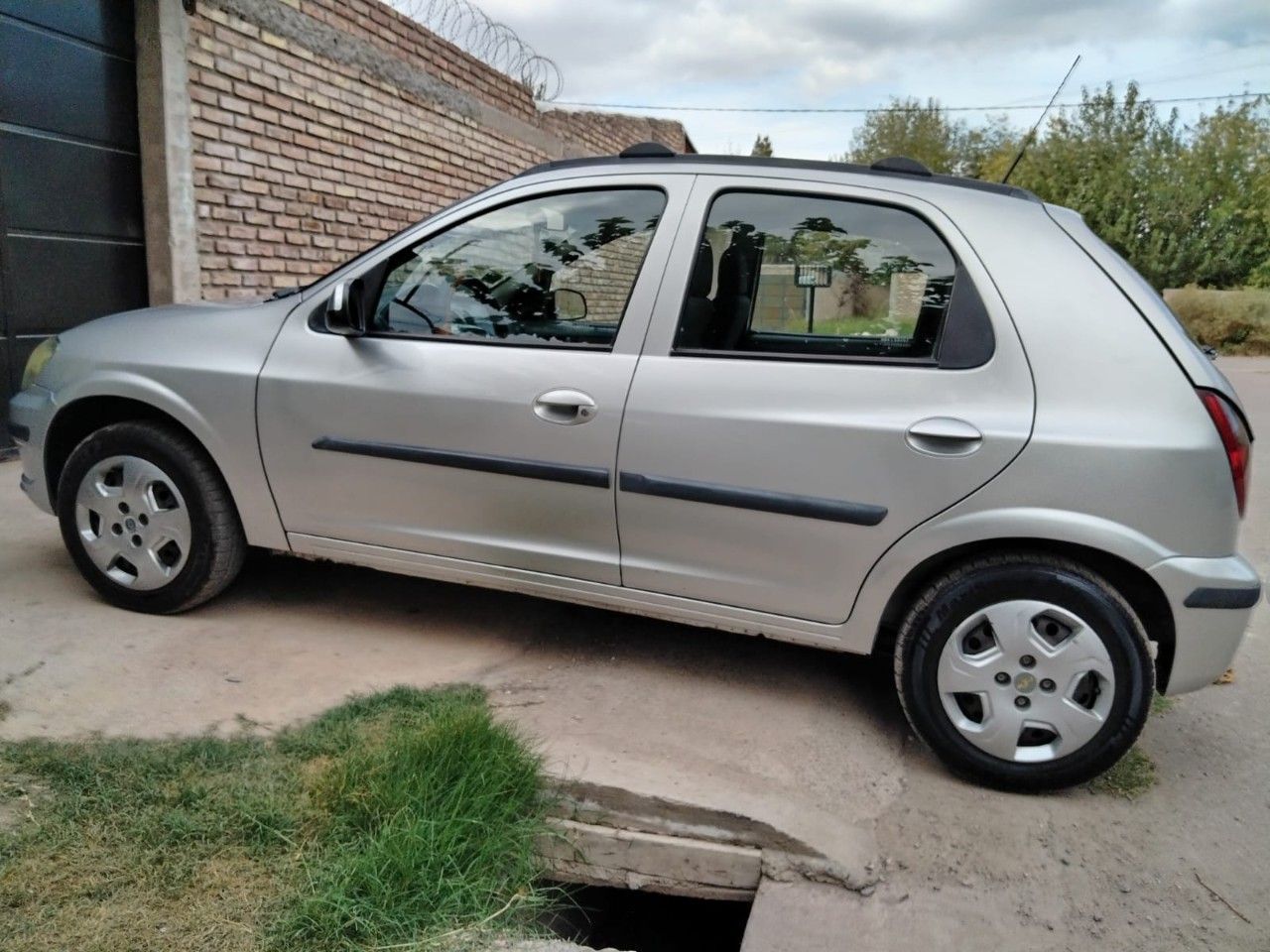 Chevrolet Celta Usado en Mendoza, deRuedas