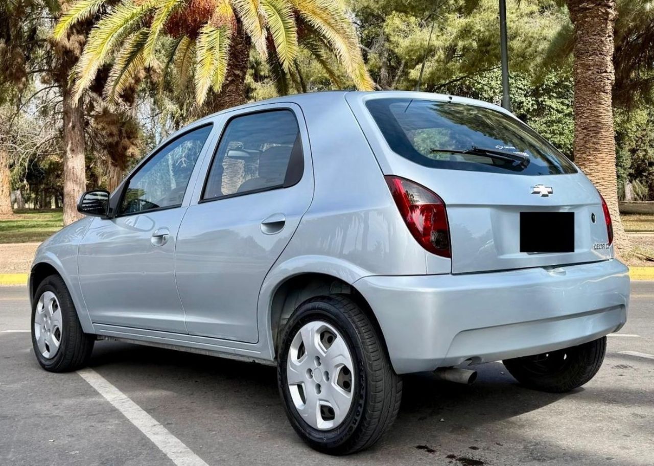 Chevrolet Celta Usado Financiado en Mendoza, deRuedas