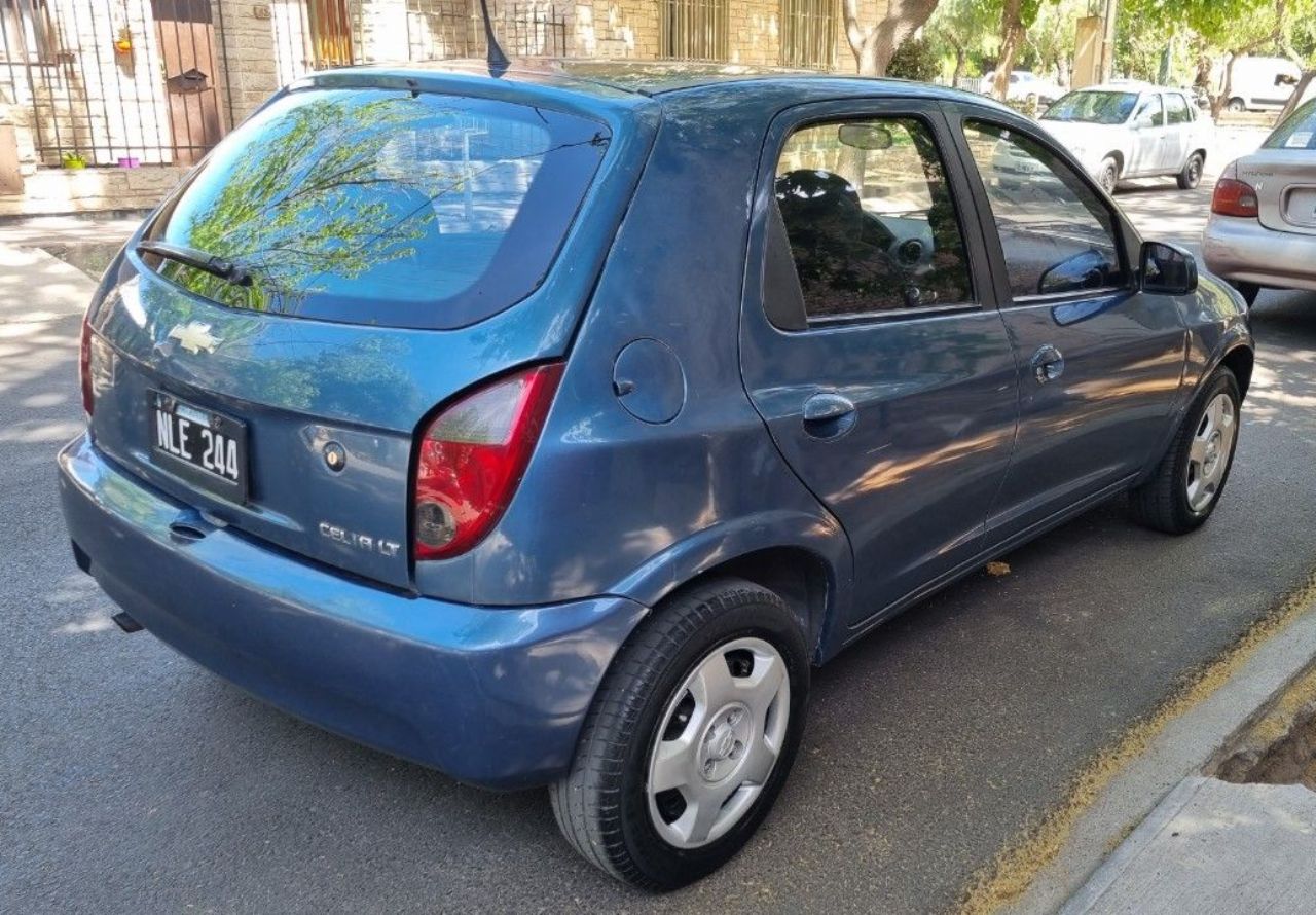 Chevrolet Celta Usado en Mendoza, deRuedas