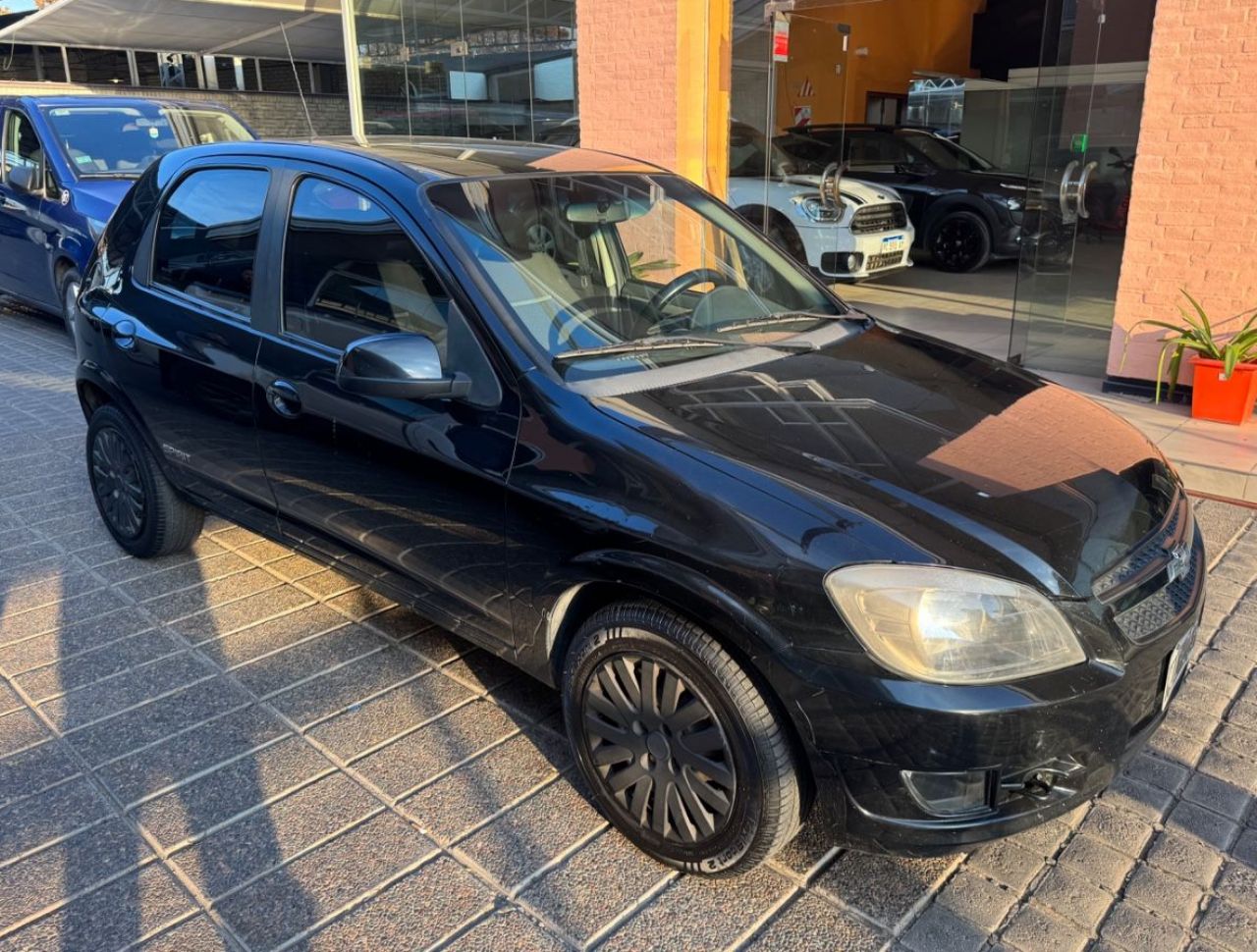 Chevrolet Celta Usado Financiado en Mendoza, deRuedas