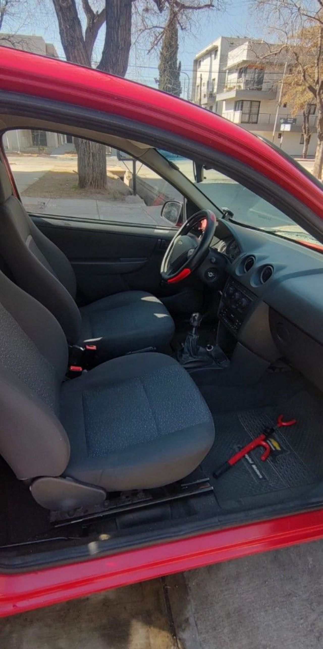 Chevrolet Celta Usado en Mendoza, deRuedas