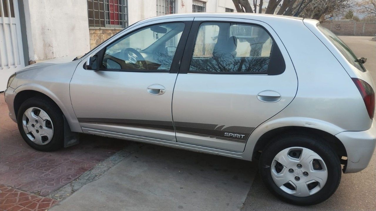 Chevrolet Celta Usado en Mendoza, deRuedas
