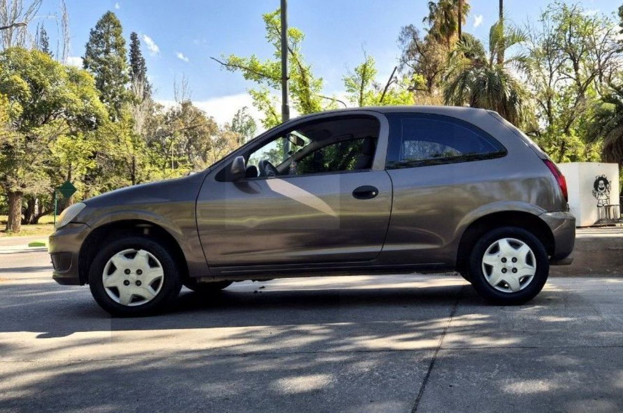 Chevrolet Celta Usado en Mendoza, deRuedas