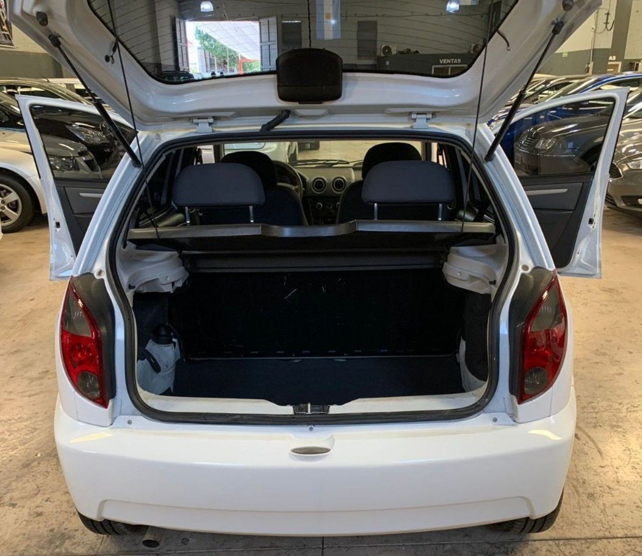 Chevrolet Celta Usado en Mendoza, deRuedas