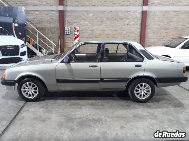 Chevrolet Chevette Usado en Mendoza, deRuedas