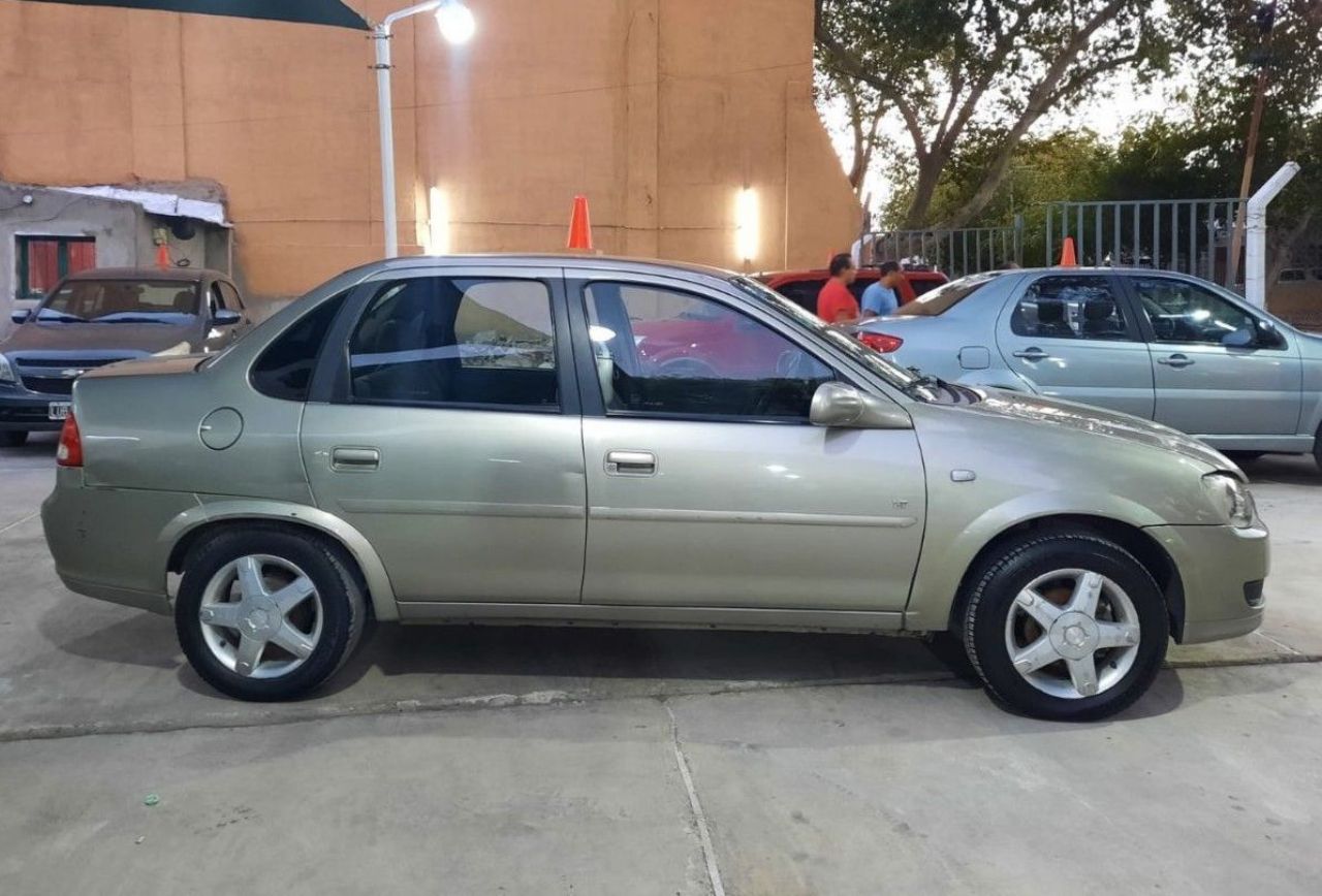 Chevrolet Classic Usado en San Juan, deRuedas